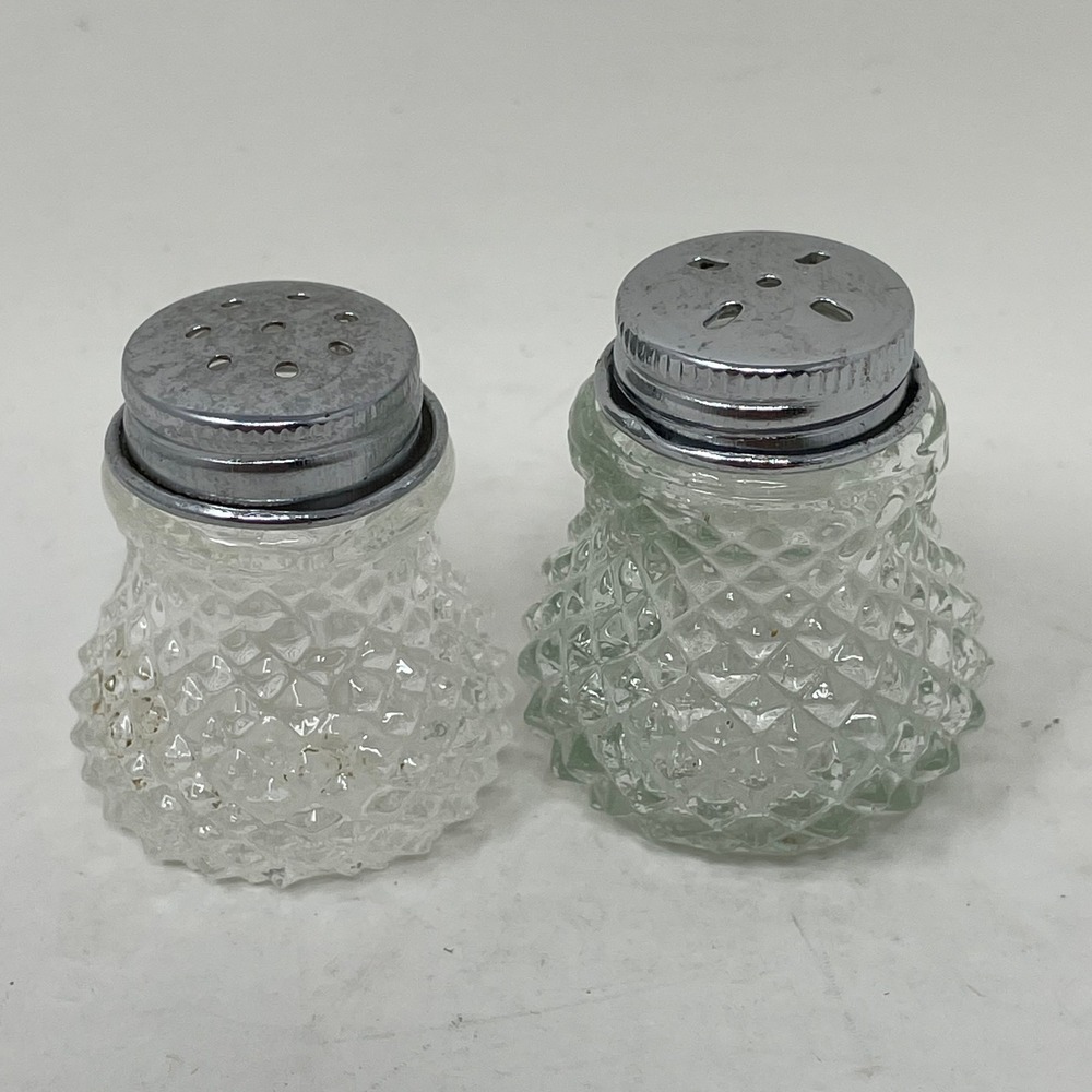 Vintage Hobnail Glass Salt and Pepper Shakers Clear‎ Diamond Point Retro Kitchen